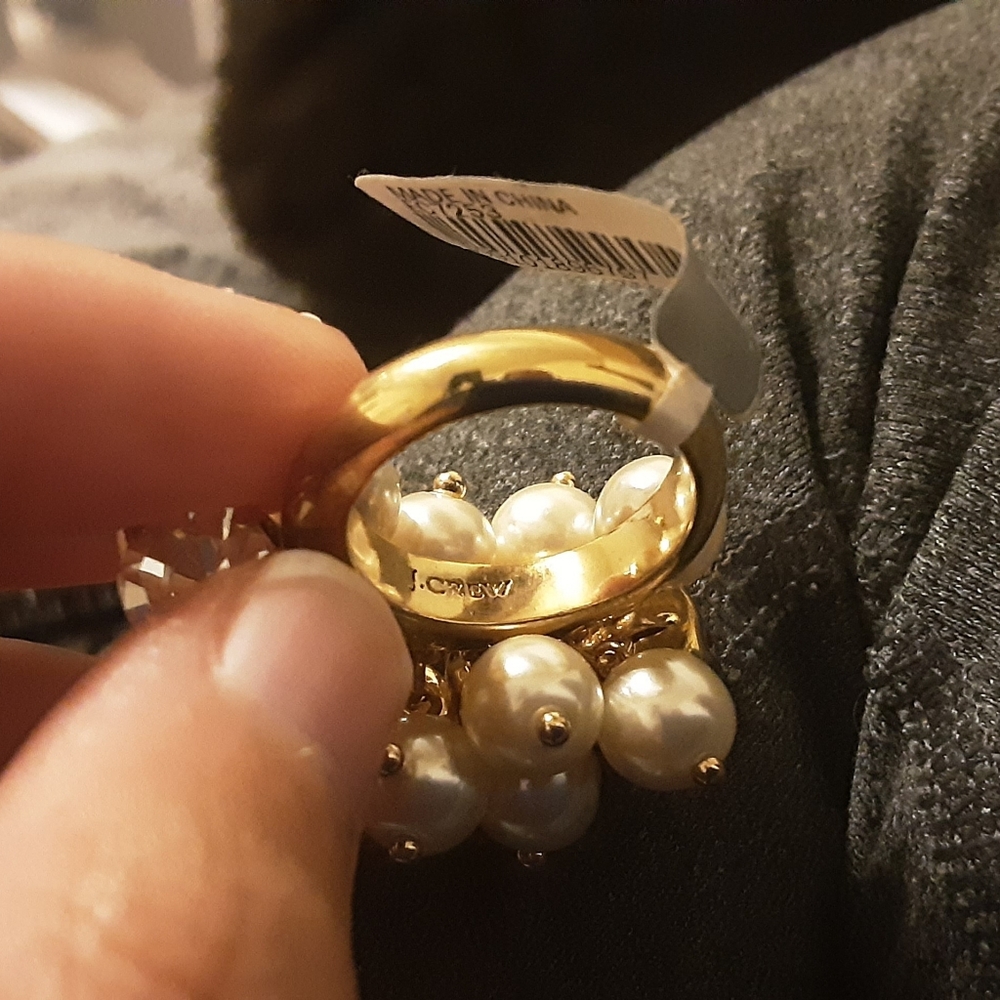 J. Crew Pearl Rhinestone Cluster Cocktail Ring - Picture 4 of 5